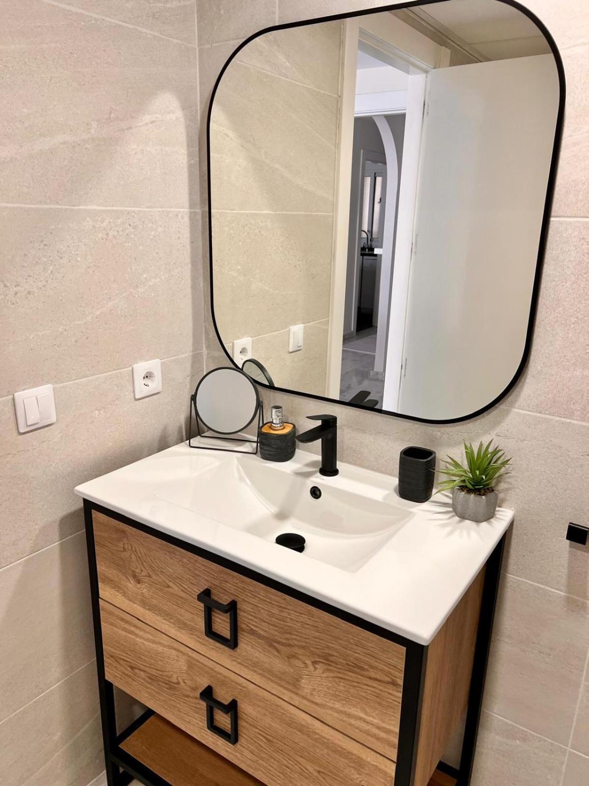 Apartment Sea Breeze - Apartamento Brisas Del Mar Benalmádena Εξωτερικό φωτογραφία